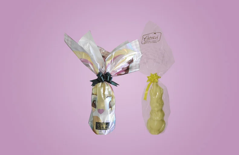 Chocolates Chesoa presentados en huevos de pascua y figuras.