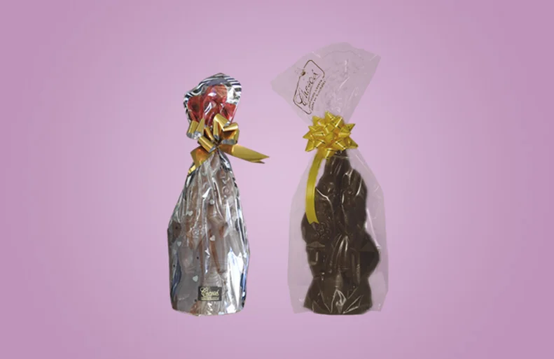 Chocolates Chesoa presentados en huevos de pascua y figuras.